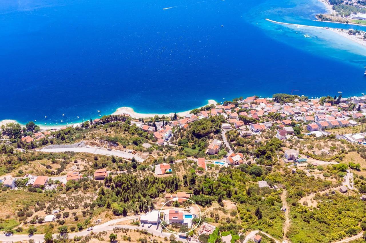 Villa Belvedere With Heated Pool, Billiards, Media Room, Sea Views,10 Pax Омиш Экстерьер фото